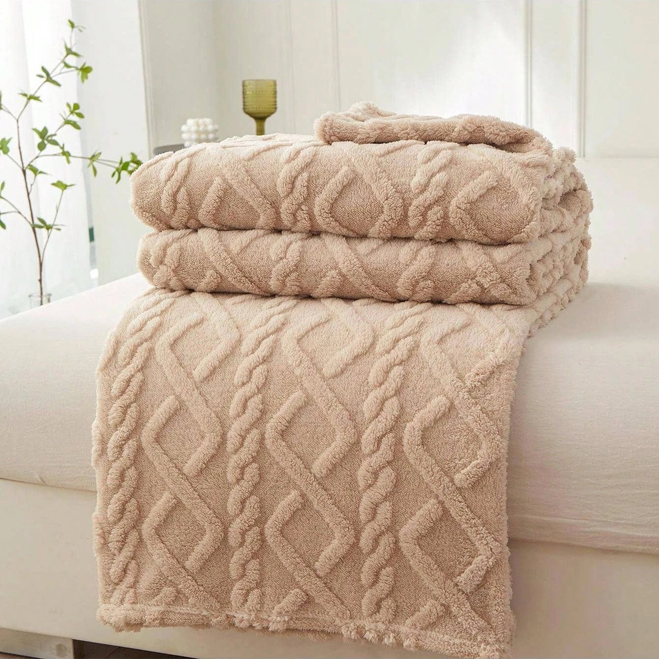 Calvera Cloud Decke – Ultraweiche Kuscheldecke für Cozy Momente - CalveraHome