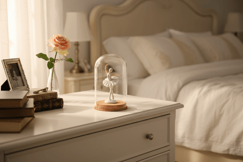 Glasglocke mit Holzsockel – Deko Vitrine Ø15cm | CalveraHome - CalveraHome
